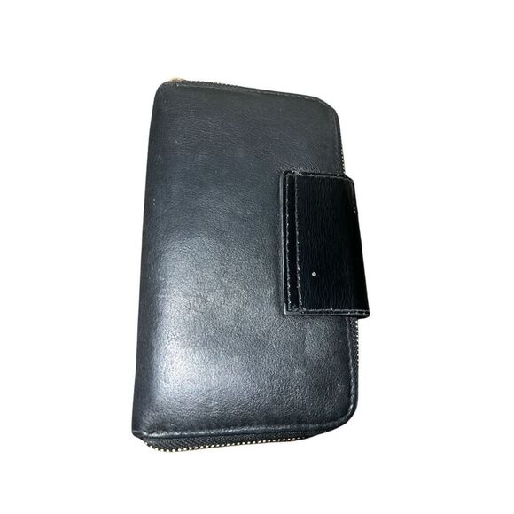 ✨Ted Baker Black Patent Leather Buckle Zip Around Wallet✨ - Picture 5 of 10